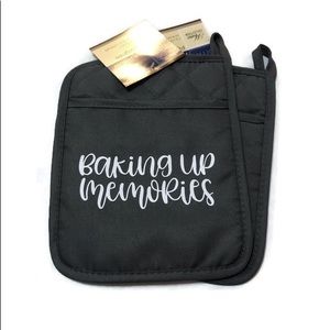 2-pk Silicone Potholder Mittens